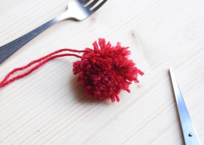 DIY : comment fabriquer facilement des pompons de pom pom girl