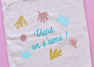 customiser un totebag au tampon